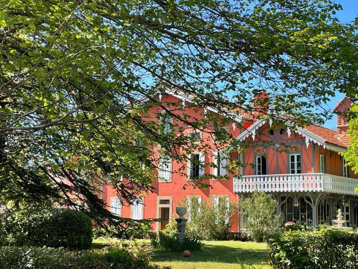 Domaine La Belle Histoire - Gite Cote Parc Besset Luaran gambar